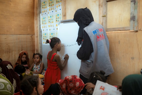 To support marginalized families, especially children, the Mobile Community Center was established in Mahwa Al Asfal, where public schools are non-existent.

The center has become a vital lifeline, offering children access to informal education in subjects like science, mathematics, reading, and writing. Beyond academics, it provides a safe and welcoming space for sports, play, and creative expression.

In a place characterized by hardship, the center nurtures children’s well-being and brings a renewed sense of hope to the entire community. 
